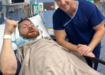 Brisbane Broncos Star Secretly Donates 2 Million to Dying Fan’s Family