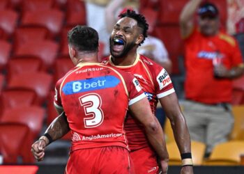 Dolphins dominate as the Panthers hit a fresh NRL low