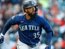 LATEST: Main Reason Why Seattle Mariners Didn’t Trade Teoscar Hernández Revealed