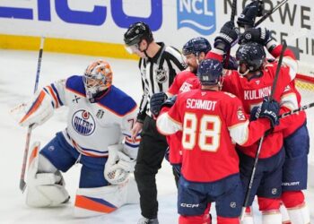 Report: Florida Panthers’ Right Wing agrees to 8-year, $69 million deal to stay with Cup champion Panthers