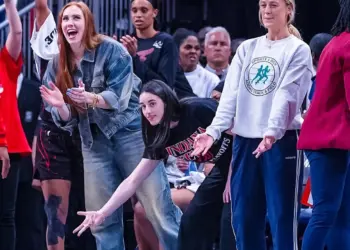 Fever’ Chloe Bibby deleted her post of an IA image created of her, Sophie Cunningham and Caitlin Clark and sincerely apologized