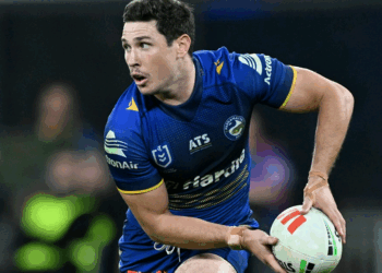 Parramatta Eels’ Star Halfback Mitchell Moses’ Future in Doubt as Contract Talks Stall, Shocking Fans