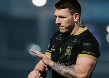 Castleford Tigers have signed Hull FC second row Jordan Lane on a four-year deal from next season