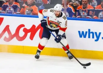 NHL Rumors: Florida Panthers Will Wait to Put Aleksander Barkov on LTIR
