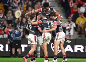 Sydney Roosters skillful utility back has agreed to a three-year deal with Roosters.