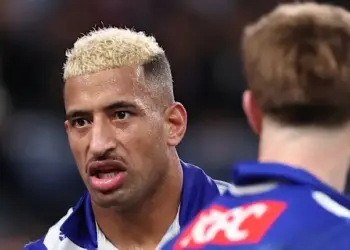 Bulldogs gun Viliame Kikau re-signs with club in huge boost to premiership tilt