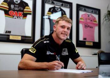 Edgar commits to Panthers