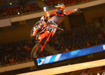 Ken Roczen Breaks Through For First Win in Three Years at St Louis