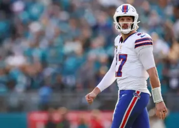 Denver Broncos will face the Buffalo Bills in Divisional Round