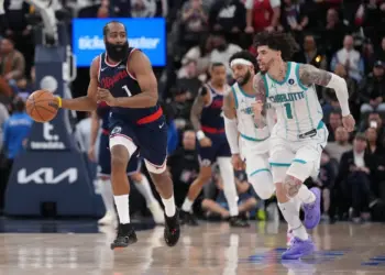 James Harden shoots past Shaq for ninth in all-time scoring