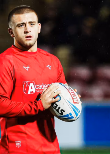 Brisbane Broncos brace for Mikey Lewis magic as Hull KR star gets heavyweight NRL backing