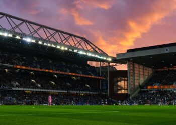 Rangers support groups call on spectators to ‘roar’ team on