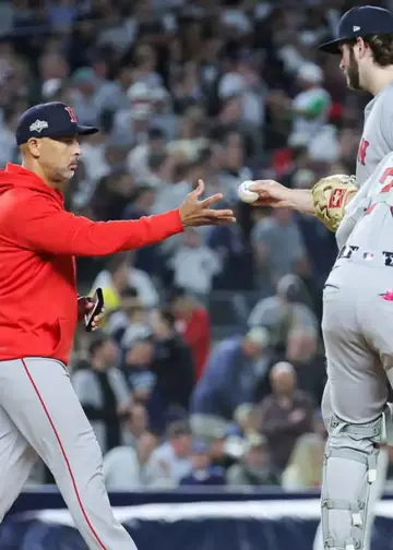 Red Sox manager Alex Cora gets brutally honest on Lucas Giolito’s impact on 2025 team