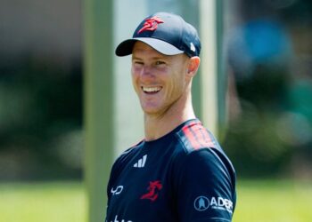 DCE vs. Manly: NRL’s Sizzle & Roosters/Eagles’ Fever