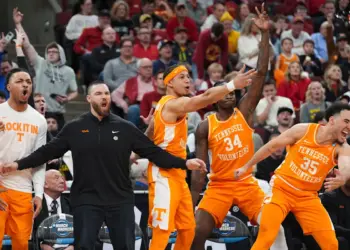 Michigan Wolverines and Tennessee Volunteers play in Elite 8
