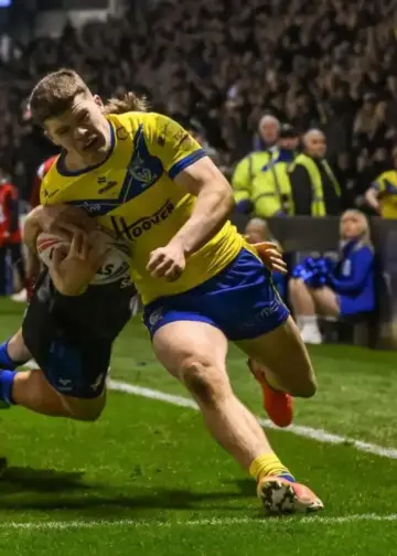 Castleford Tigers seal transfer deal for Warrington Wolves winger