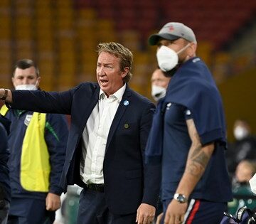 Sydney Roosters Coach Trent Robinson Suspends Three Star Players After Nightclub Incident Rocks The Club
