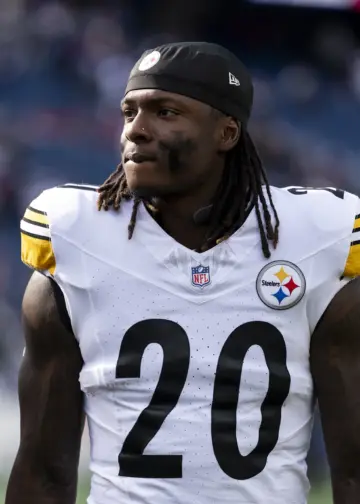 Steelers head coach Mike McCarthy still believes in Kaleb Johnson