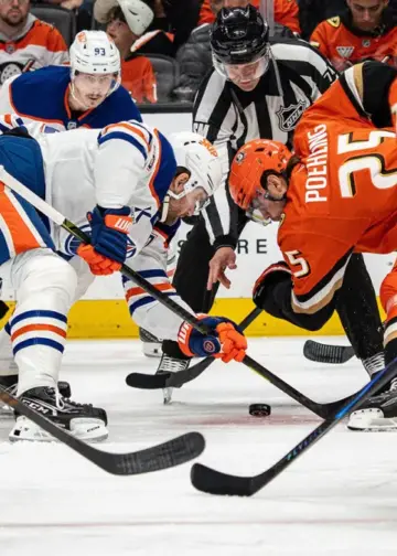 What Ducks’ Ryan Poehling said about controversial Game 4 OT winner vs. Oilers
