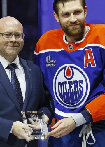 Another Costly Oilers Mistake? Veteran Reportedly Eyeing Move to Canadian Competitor